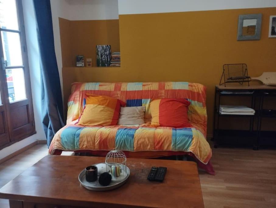Appartement En Plein Centre. Carpentras Εξωτερικό φωτογραφία